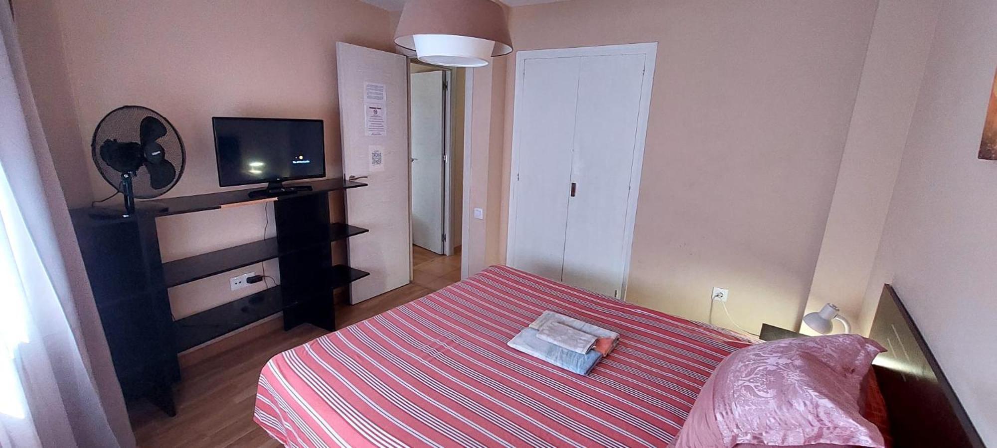 Apartamentos Con Patio لقنت المظهر الخارجي الصورة