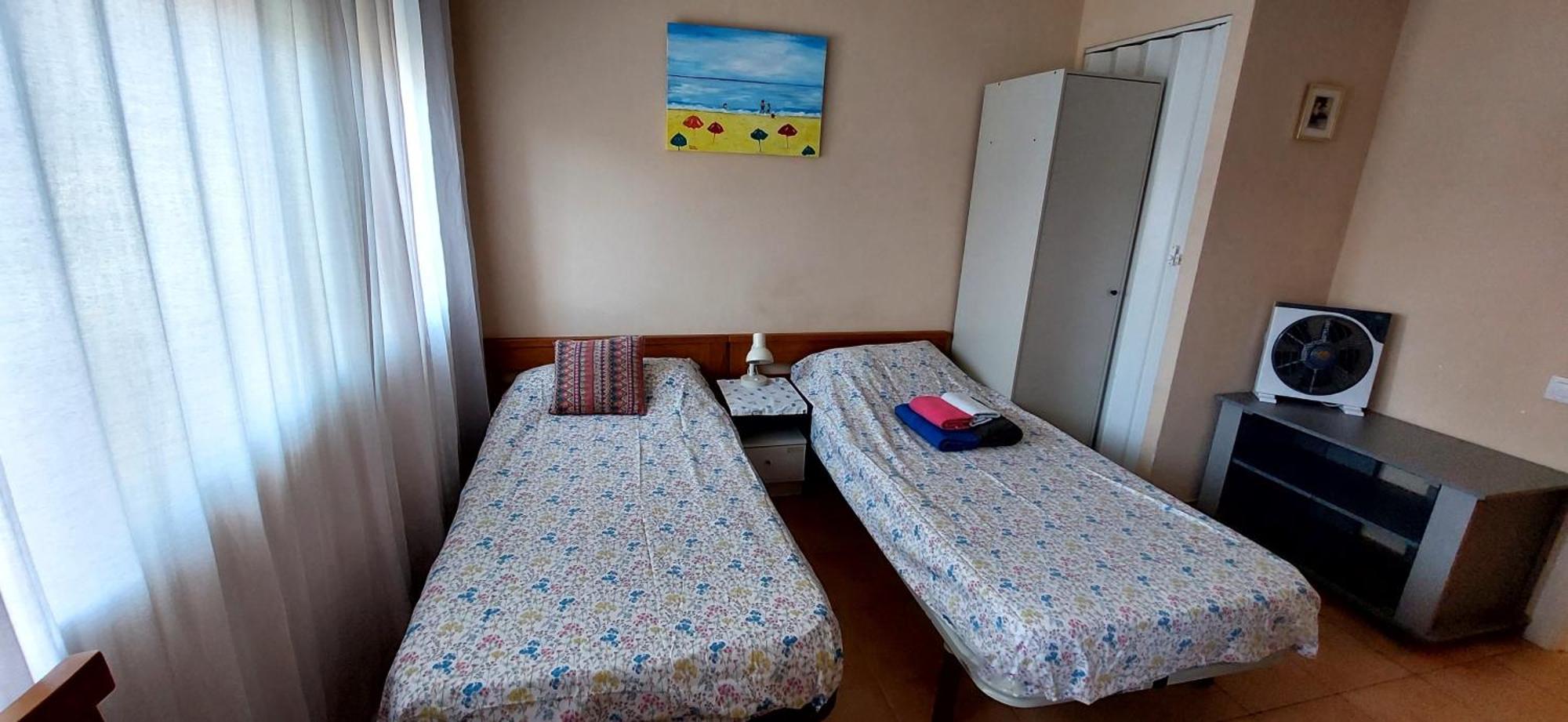 Apartamentos Con Patio لقنت المظهر الخارجي الصورة
