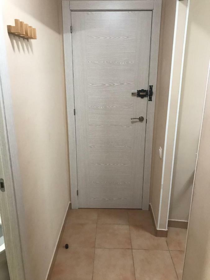 Apartamentos Con Patio لقنت المظهر الخارجي الصورة